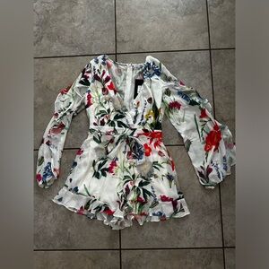 Romper size S